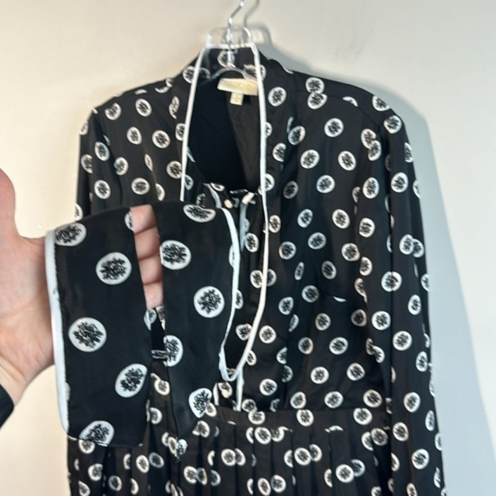 Modcloth Black and White Long Sleeve Dress - Picture 14 of 16